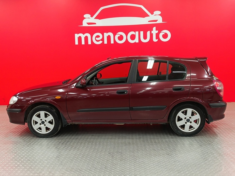 Nissan Almera vaihtoauto