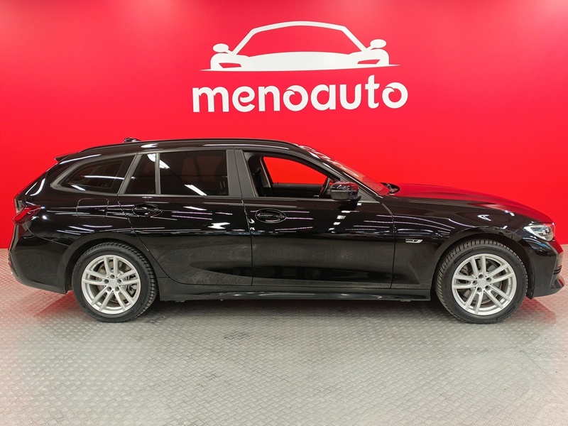 BMW 320 vaihtoauto