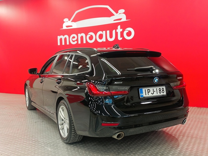 BMW 320 vaihtoauto