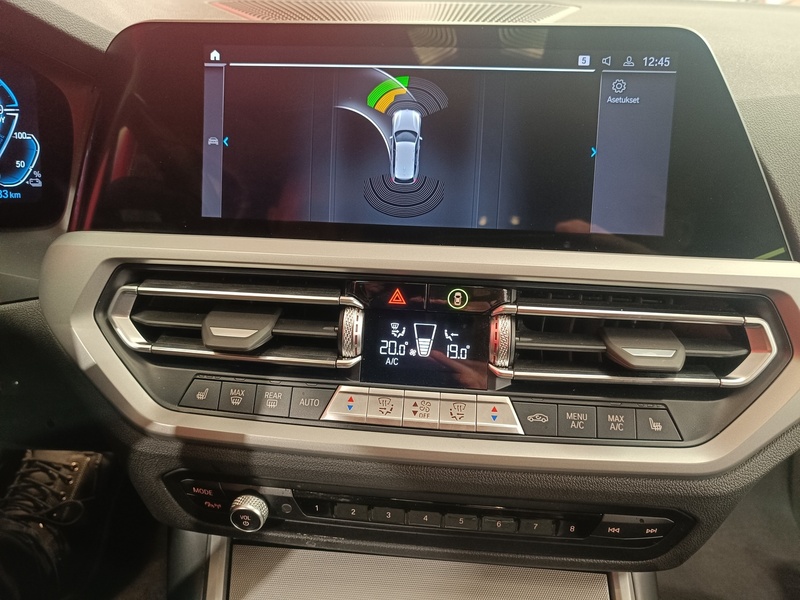 BMW 320 vaihtoauto