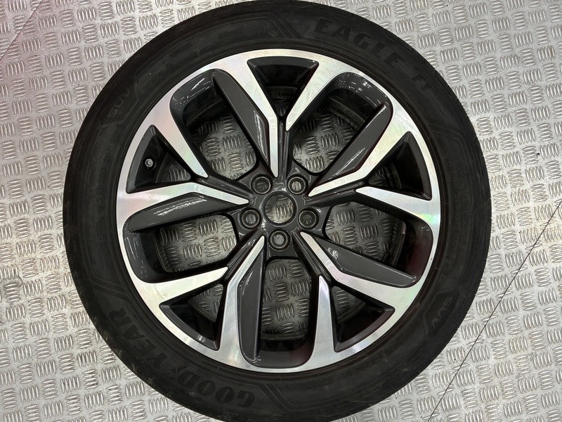 Jaguar I-PACE vaihtoauto