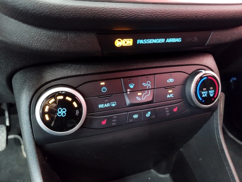 Ford Fiesta vaihtoauto