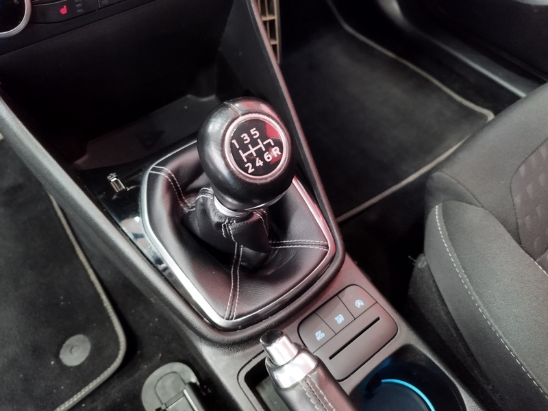 Ford Fiesta vaihtoauto