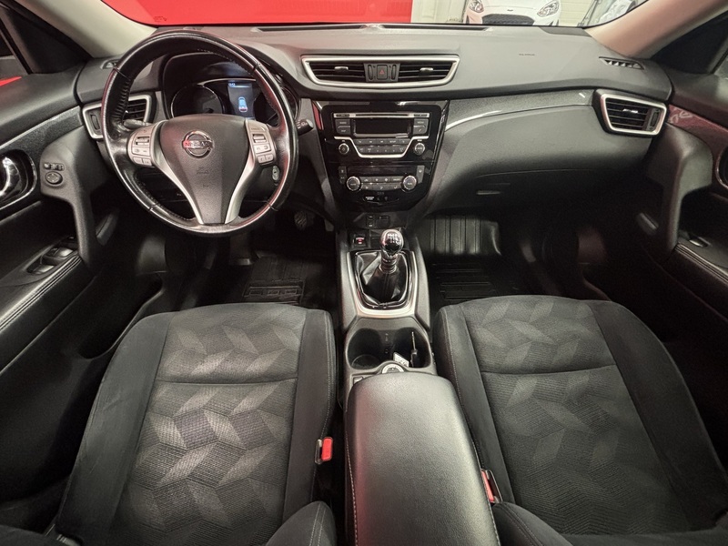 Nissan X-Trail vaihtoauto