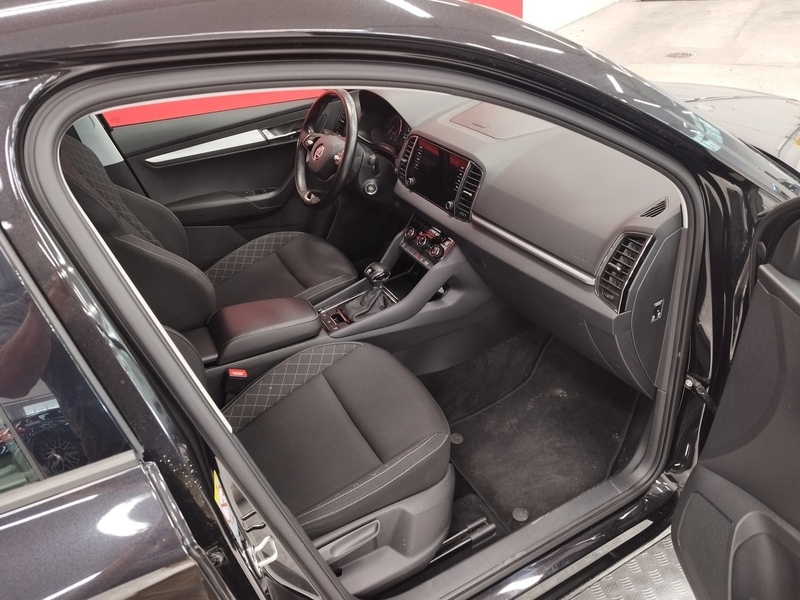 Skoda Karoq vaihtoauto