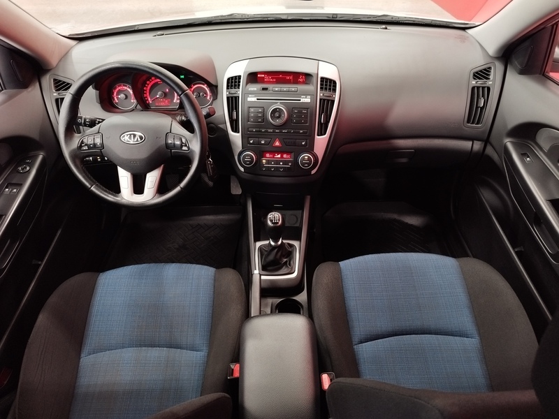 Kia Ceed vaihtoauto