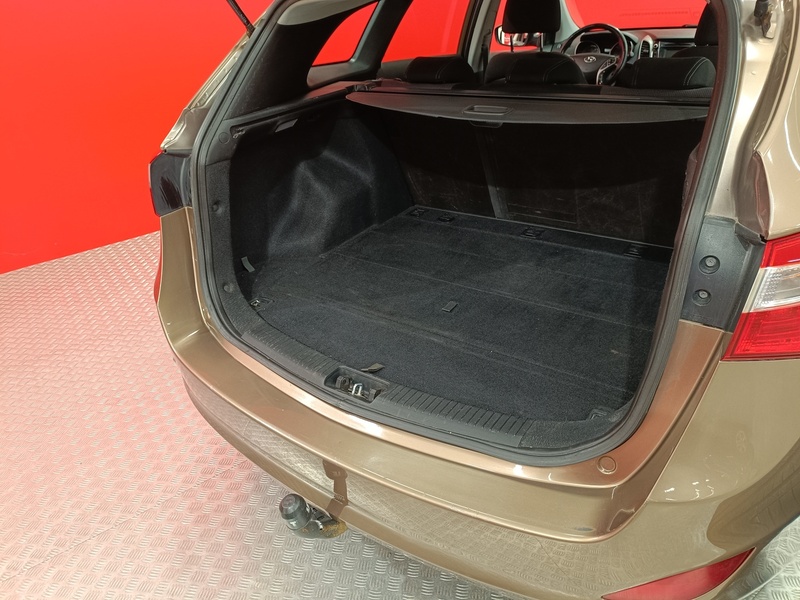 Hyundai i30 Wagon vaihtoauto