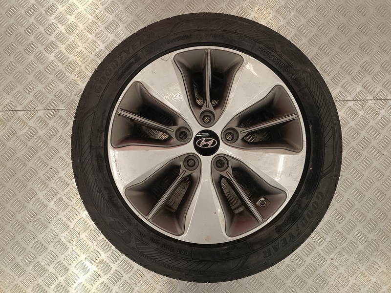 Hyundai IONIQ plug-in vaihtoauto