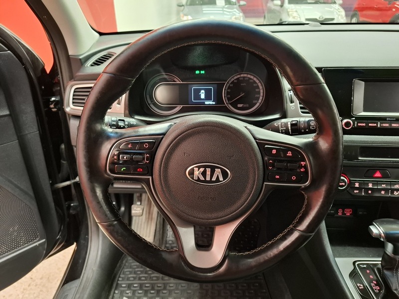 Kia Niro vaihtoauto