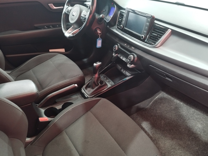 Kia Rio vaihtoauto