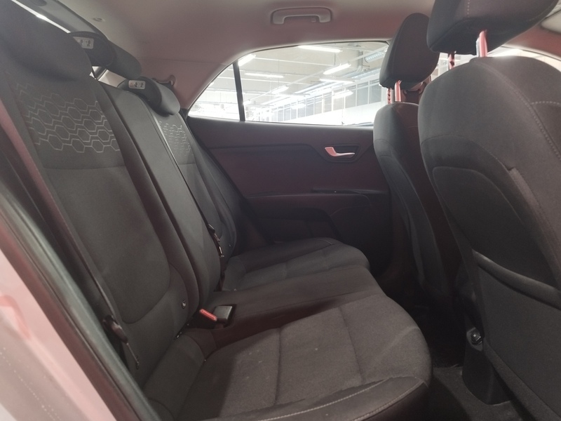 Kia Rio vaihtoauto