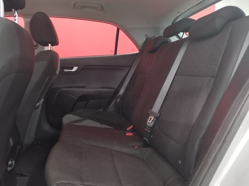 Kia Rio vaihtoauto