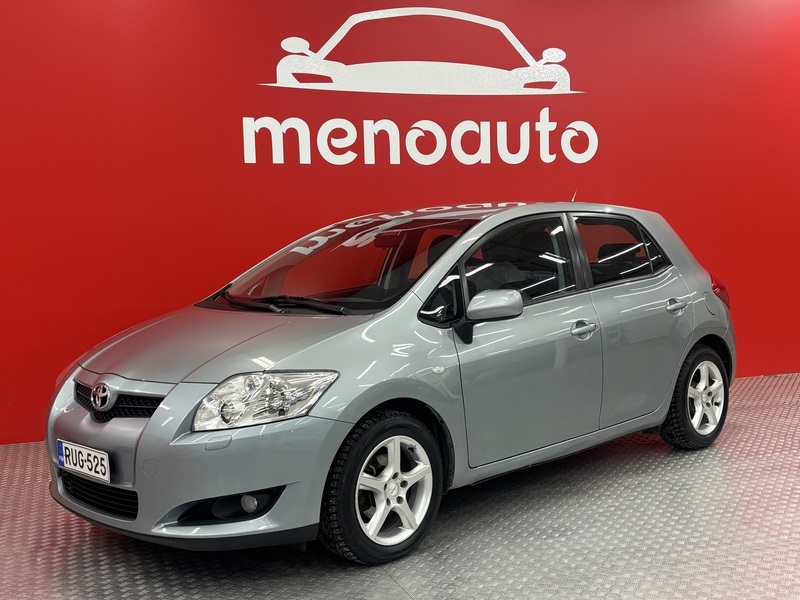 Toyota Auris vaihtoauto