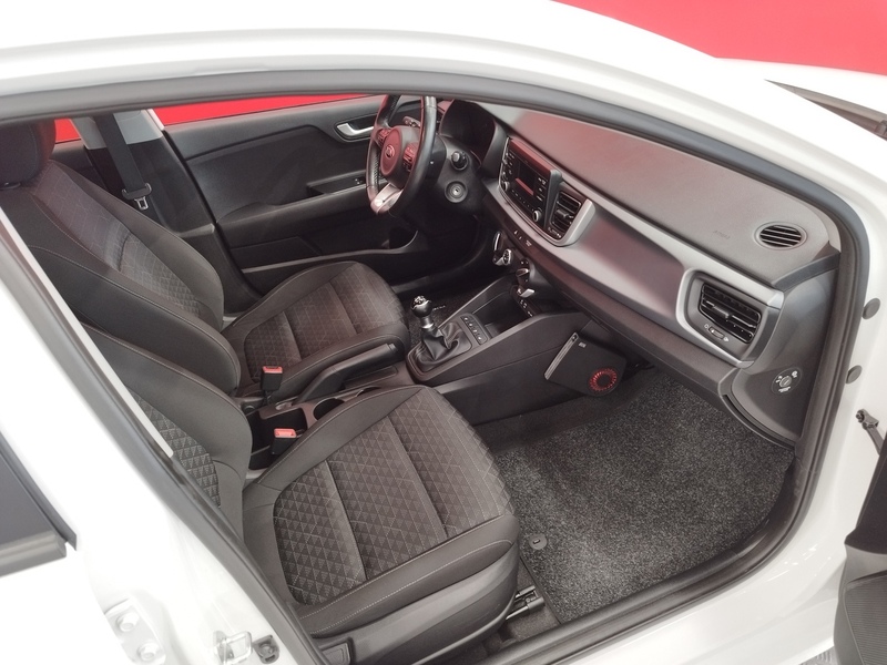 Kia Rio vaihtoauto