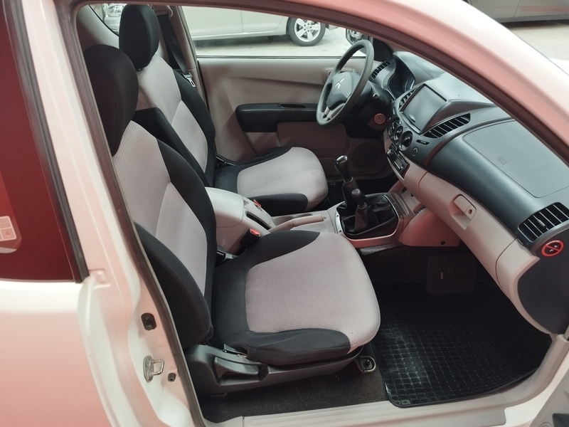 Mitsubishi L200 vaihtoauto