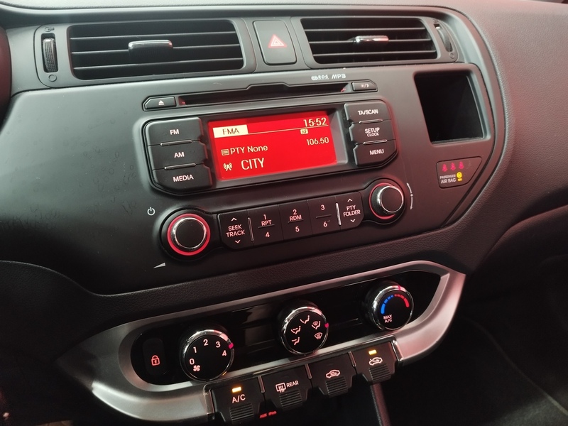 Kia Rio vaihtoauto