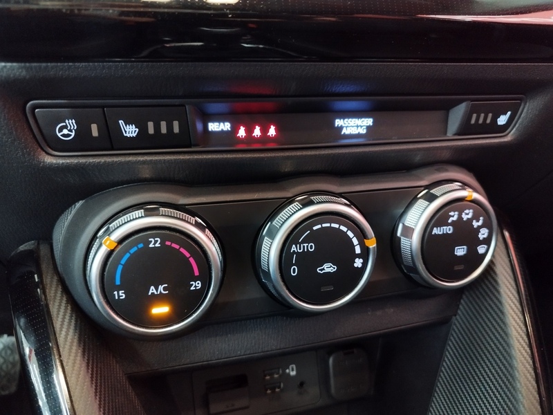 Mazda 2 vaihtoauto
