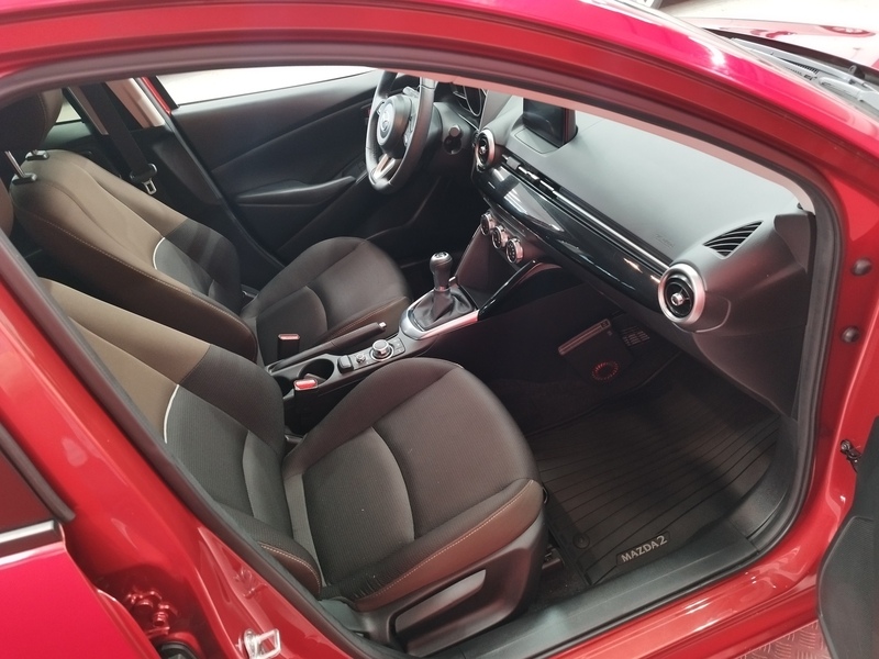 Mazda 2 vaihtoauto