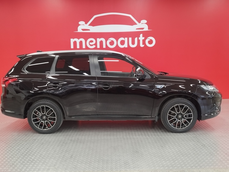 Mitsubishi Outlander PHEV vaihtoauto