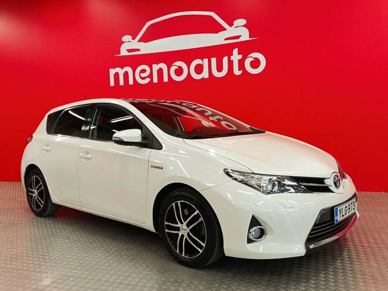 Toyota Auris vaihtoauto