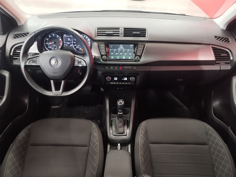 Skoda Fabia vaihtoauto