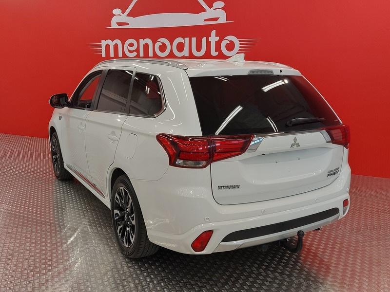 Mitsubishi Outlander PHEV vaihtoauto