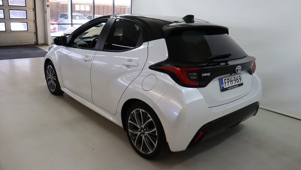 Toyota Yaris vaihtoauto