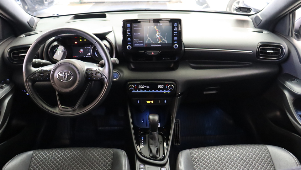 Toyota Yaris vaihtoauto