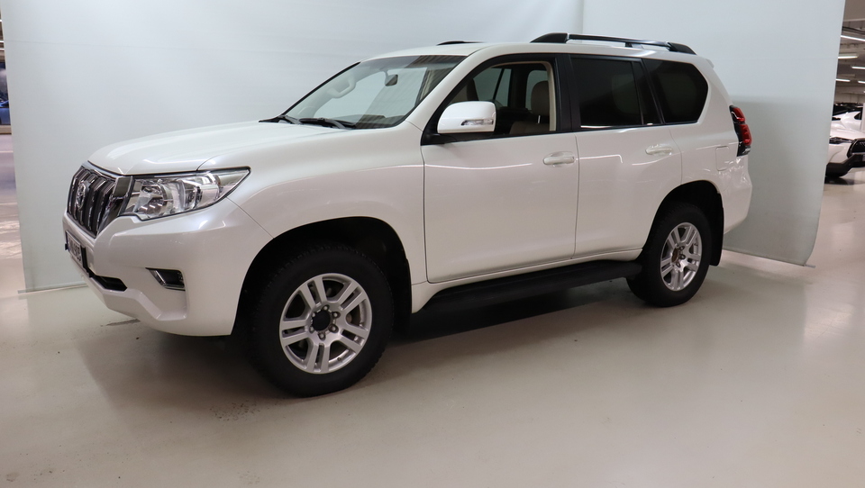 Toyota Land Cruiser vaihtoauto