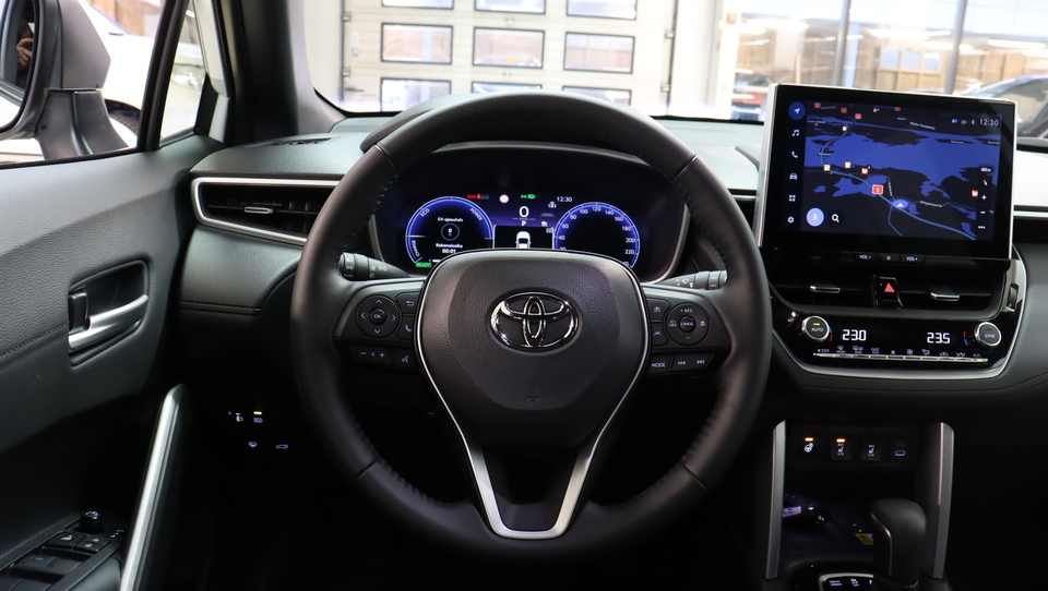 Toyota Corolla Cross vaihtoauto