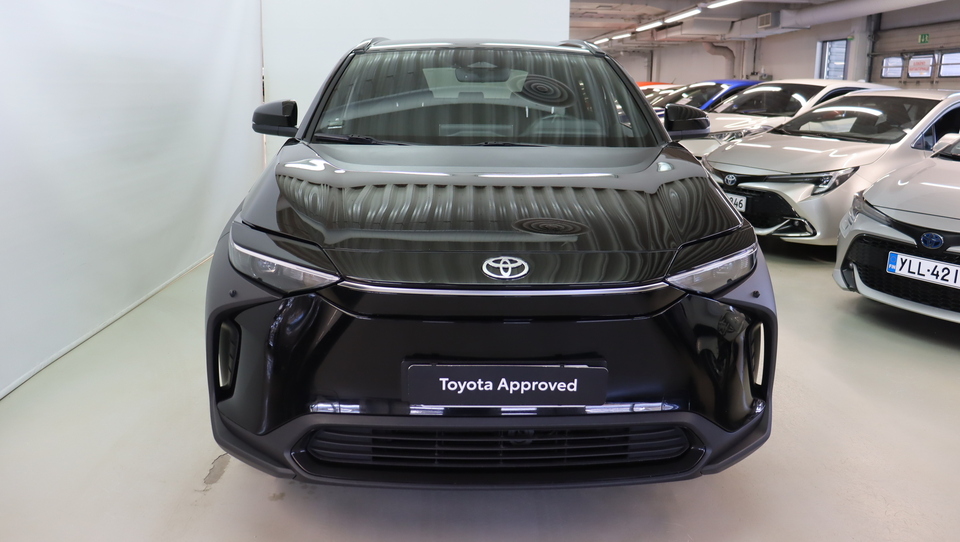 Toyota bZ4X vaihtoauto