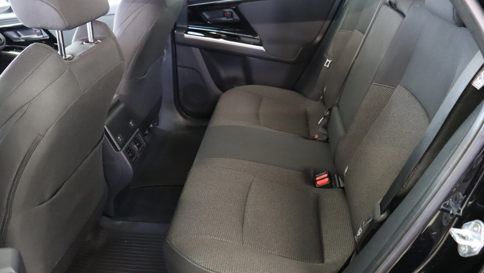 Toyota bZ4X vaihtoauto