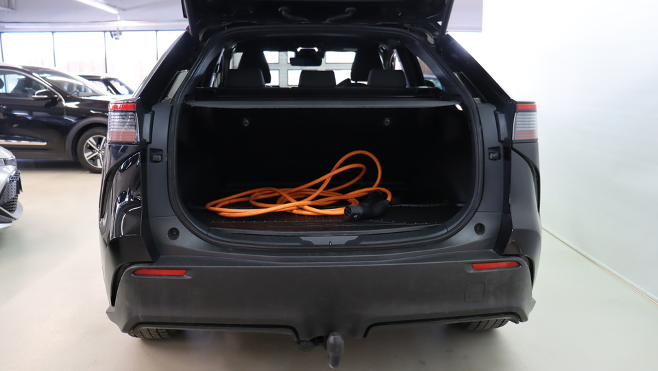 Toyota bZ4X vaihtoauto