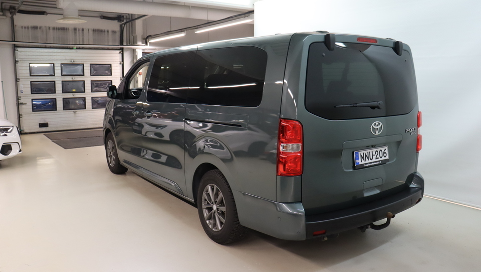 Toyota Proace Verso vaihtoauto