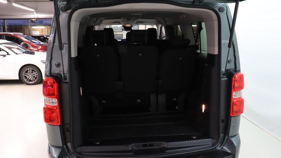 Toyota Proace Verso vaihtoauto