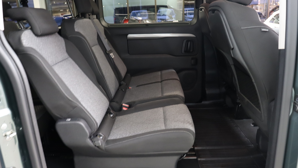 Toyota Proace Verso vaihtoauto