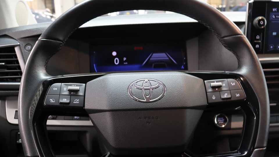 Toyota Proace Verso vaihtoauto