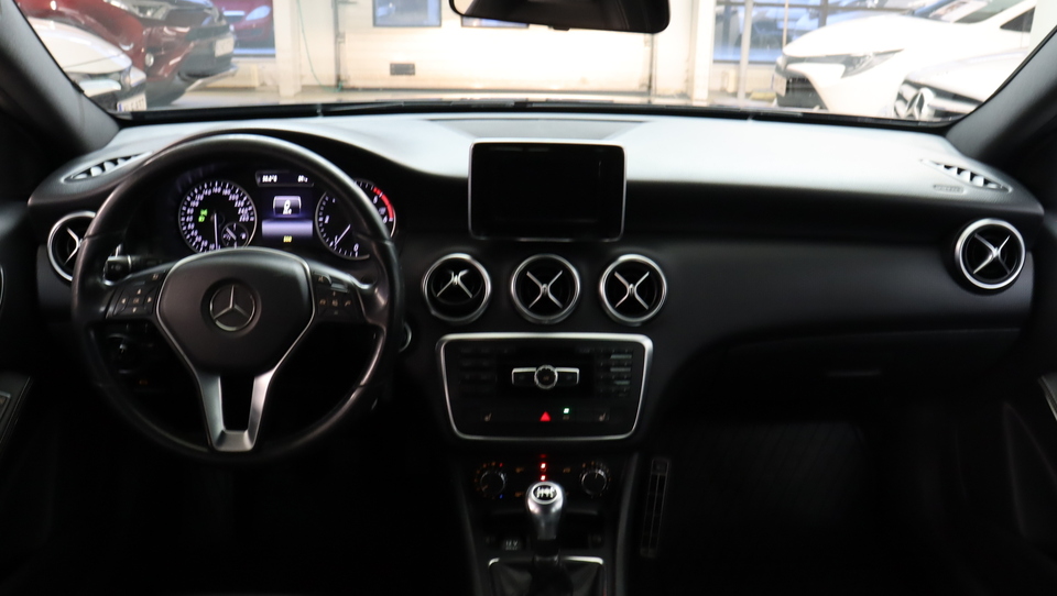 Mercedes-Benz A vaihtoauto