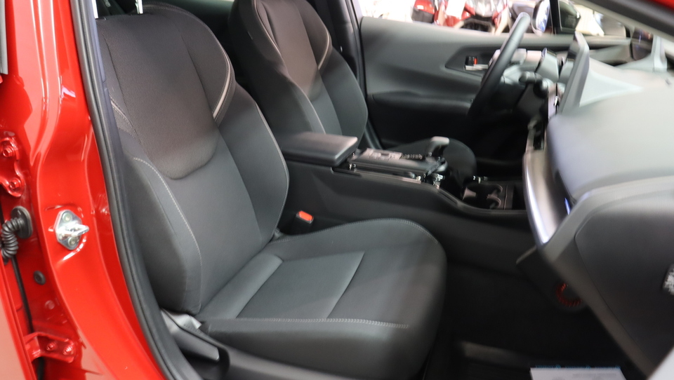 Toyota Prius Plug-in vaihtoauto