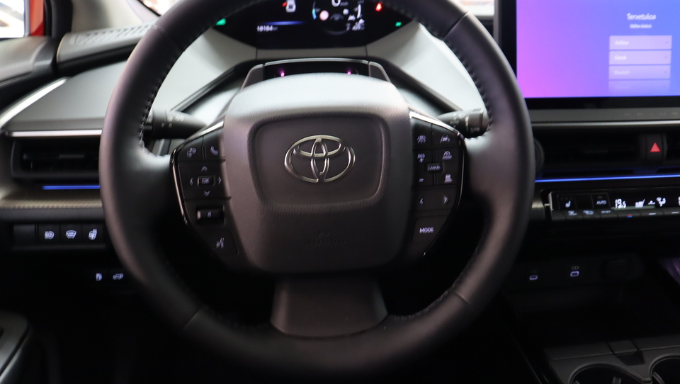 Toyota Prius Plug-in vaihtoauto