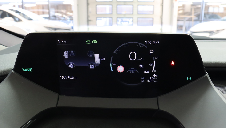 Toyota Prius Plug-in vaihtoauto