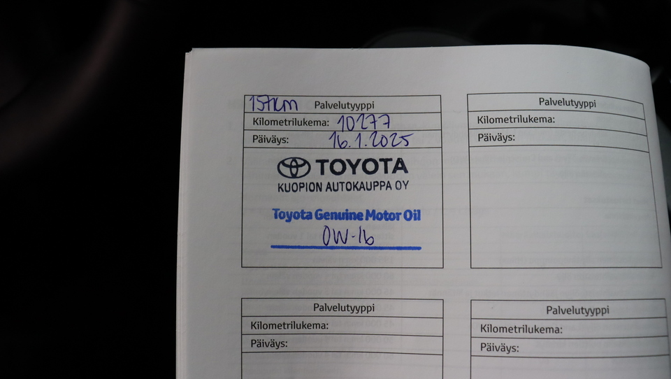 Toyota Prius Plug-in vaihtoauto