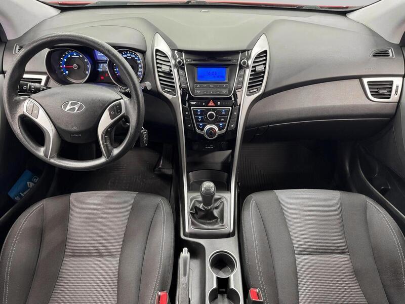 Hyundai i30 5d vaihtoauto