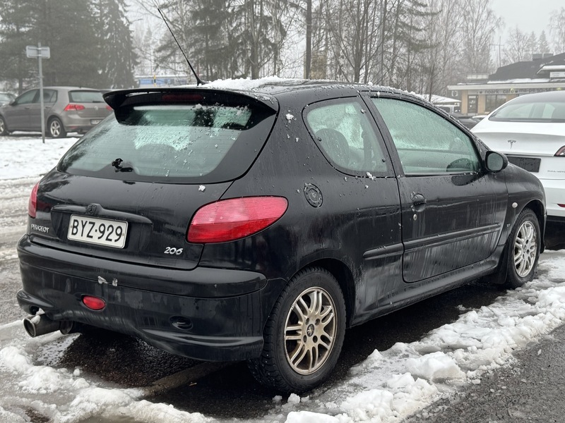 Peugeot 206 vaihtoauto