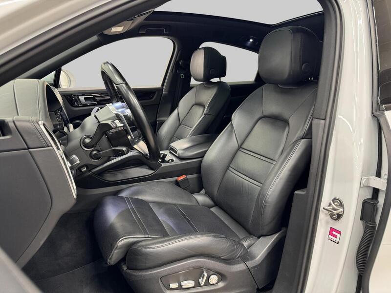 Porsche Cayenne vaihtoauto