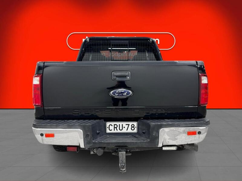 Ford F250 vaihtoauto