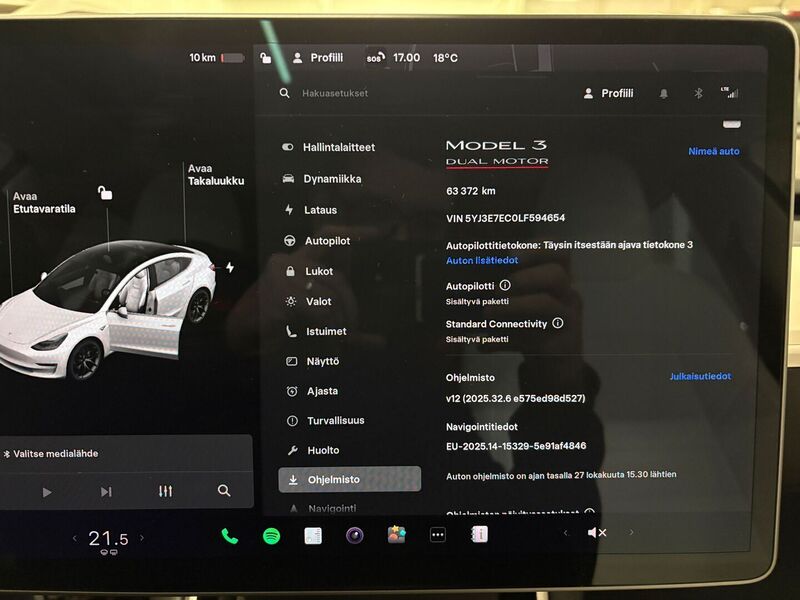 Tesla Model 3 vaihtoauto