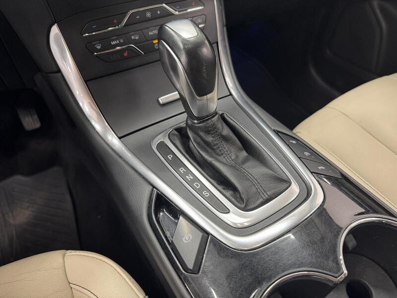 Ford S-MAX vaihtoauto