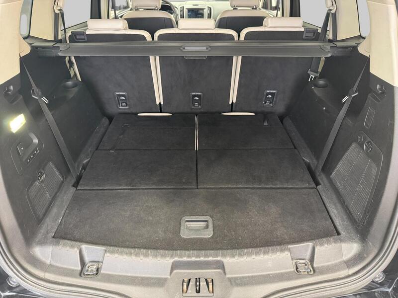 Ford S-MAX vaihtoauto