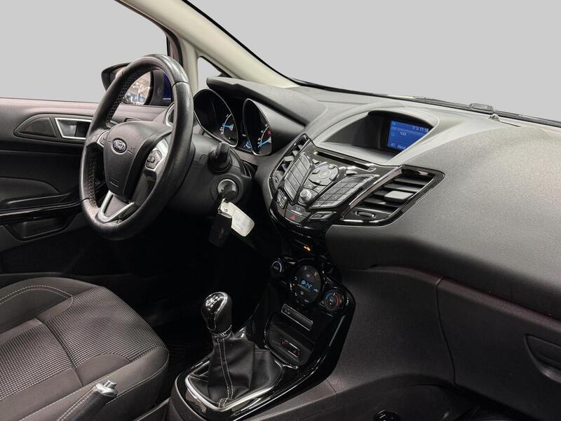 Ford Fiesta vaihtoauto